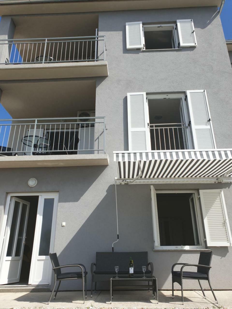 Slavica Apartments 3 سفيتي يوراي المظهر الخارجي الصورة